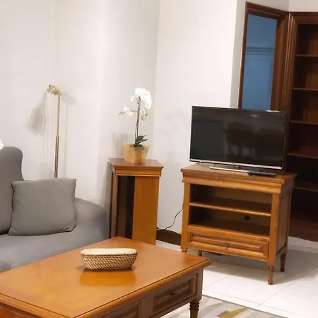 Clasico Y Funcional Vivienda Turistica Centro * Bilbao